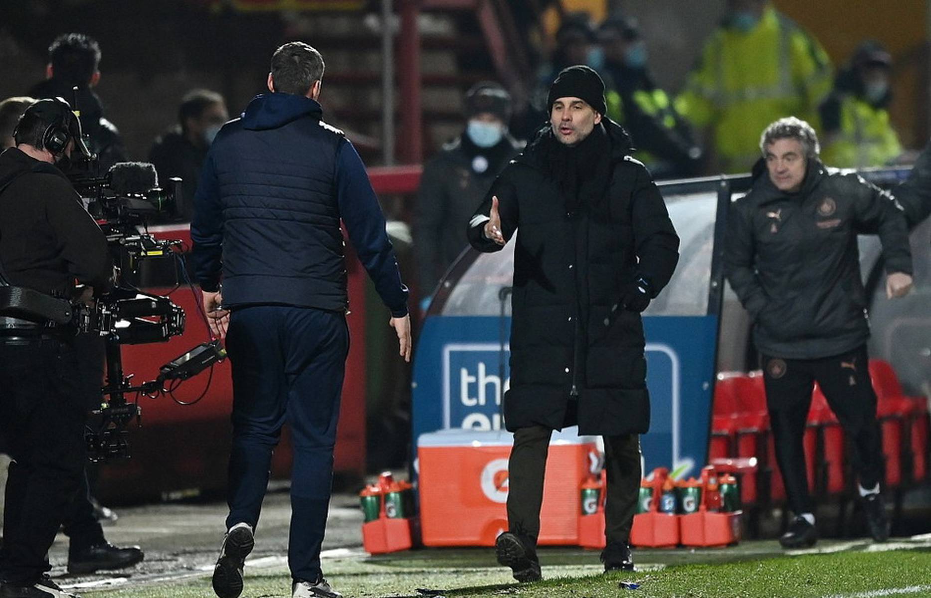 详细分析这 详细分析这