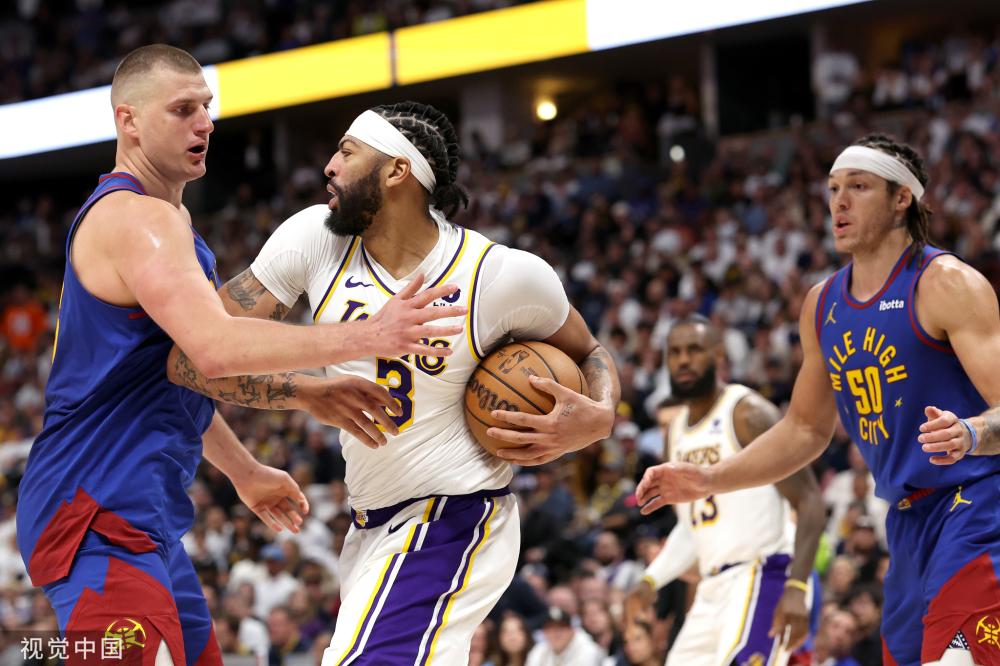 即故意在比 即故意在比