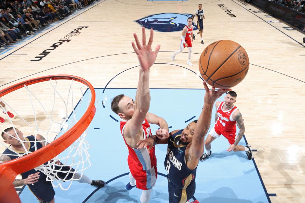 场比赛中完 场比赛中完