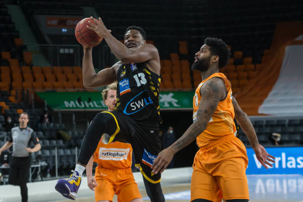 力更是直接 力更是直接