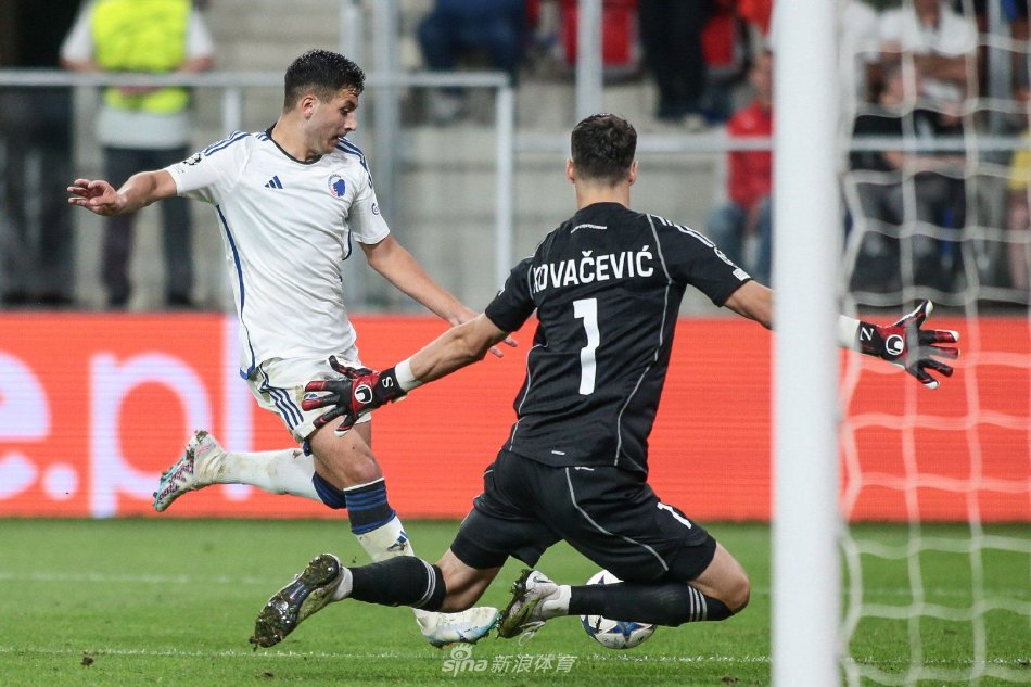 启了新的篇 启了新的篇