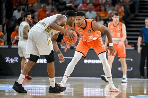 关键角色 关键角色