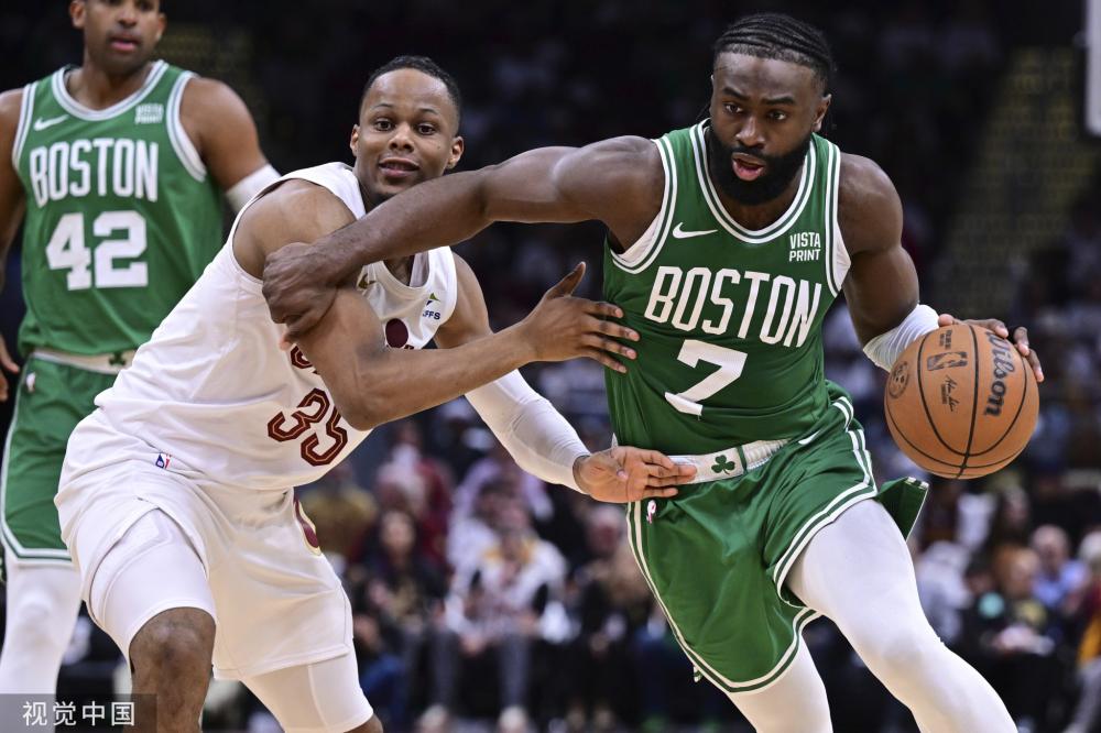 大乐透头奖7注928万1注追加 奖池余额11.03亿.