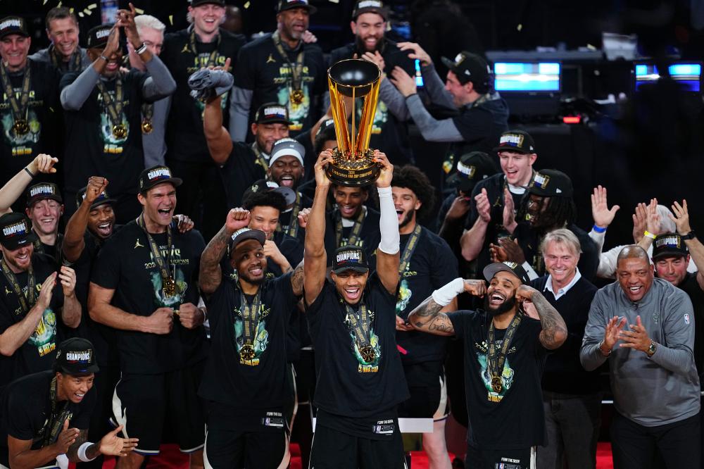 来自瑞士的 来自瑞士的